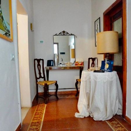 Suite Apartament モンテヴァルキ エクステリア 写真