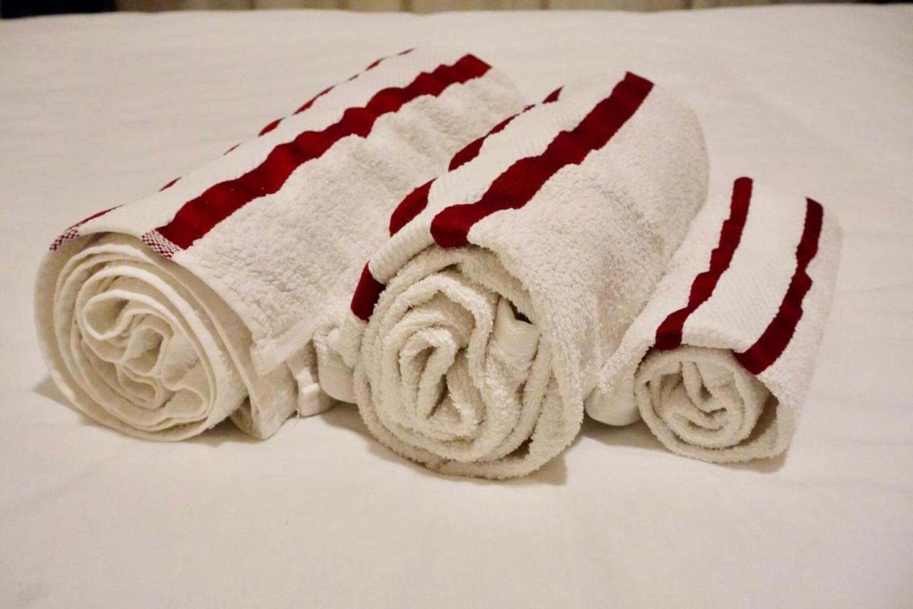 Suite Apartament モンテヴァルキ エクステリア 写真