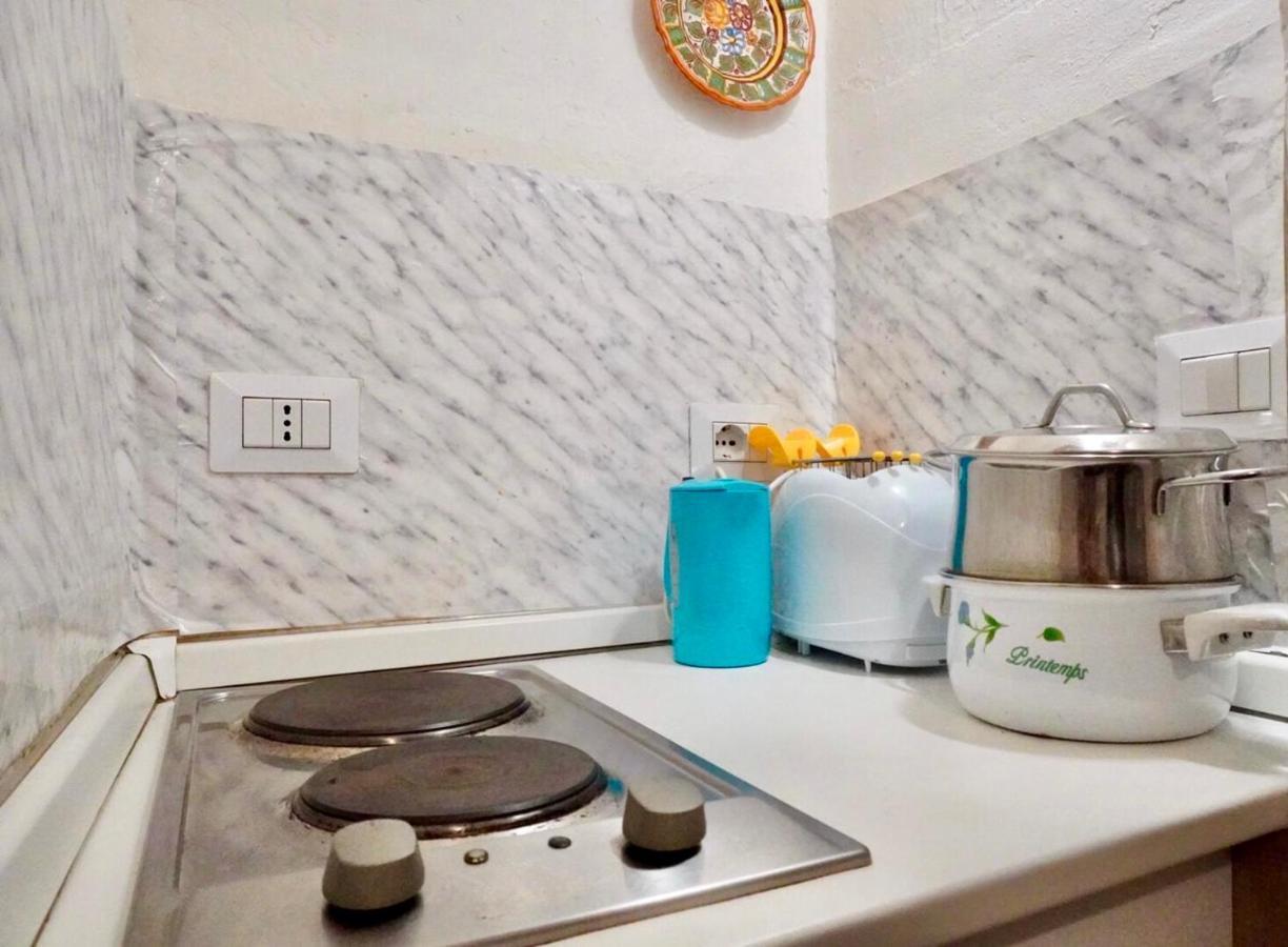 Suite Apartament モンテヴァルキ エクステリア 写真